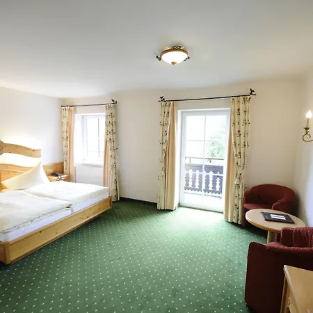 Saalbacher Hof 4*