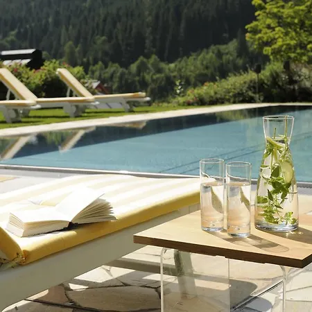 Saalbacher Hof Hotel 4*